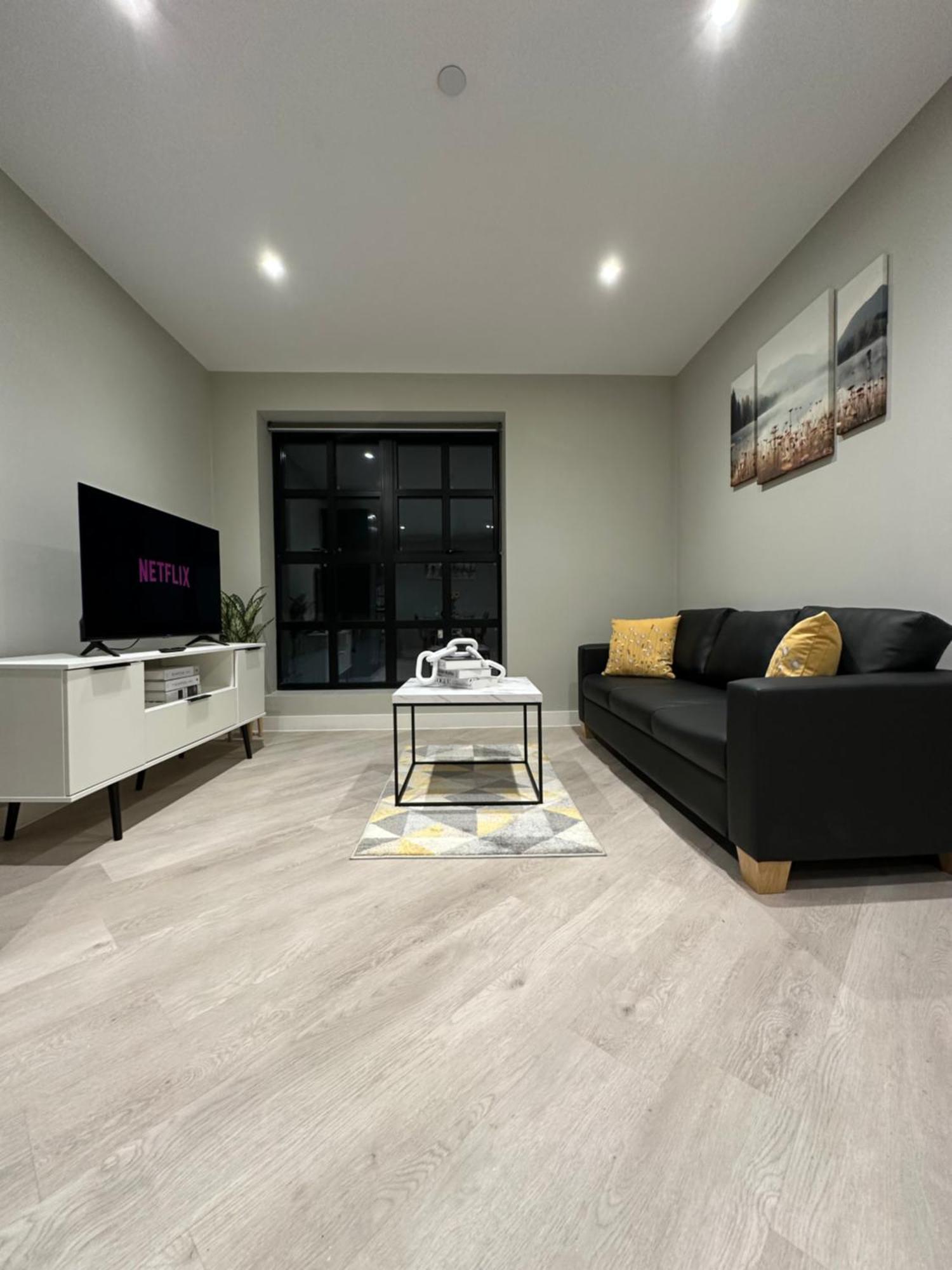 Luxury Centre Loft Apartment
